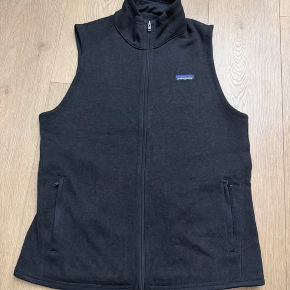 Patagonia Women’s Better Sweater Vest - Size Large Black